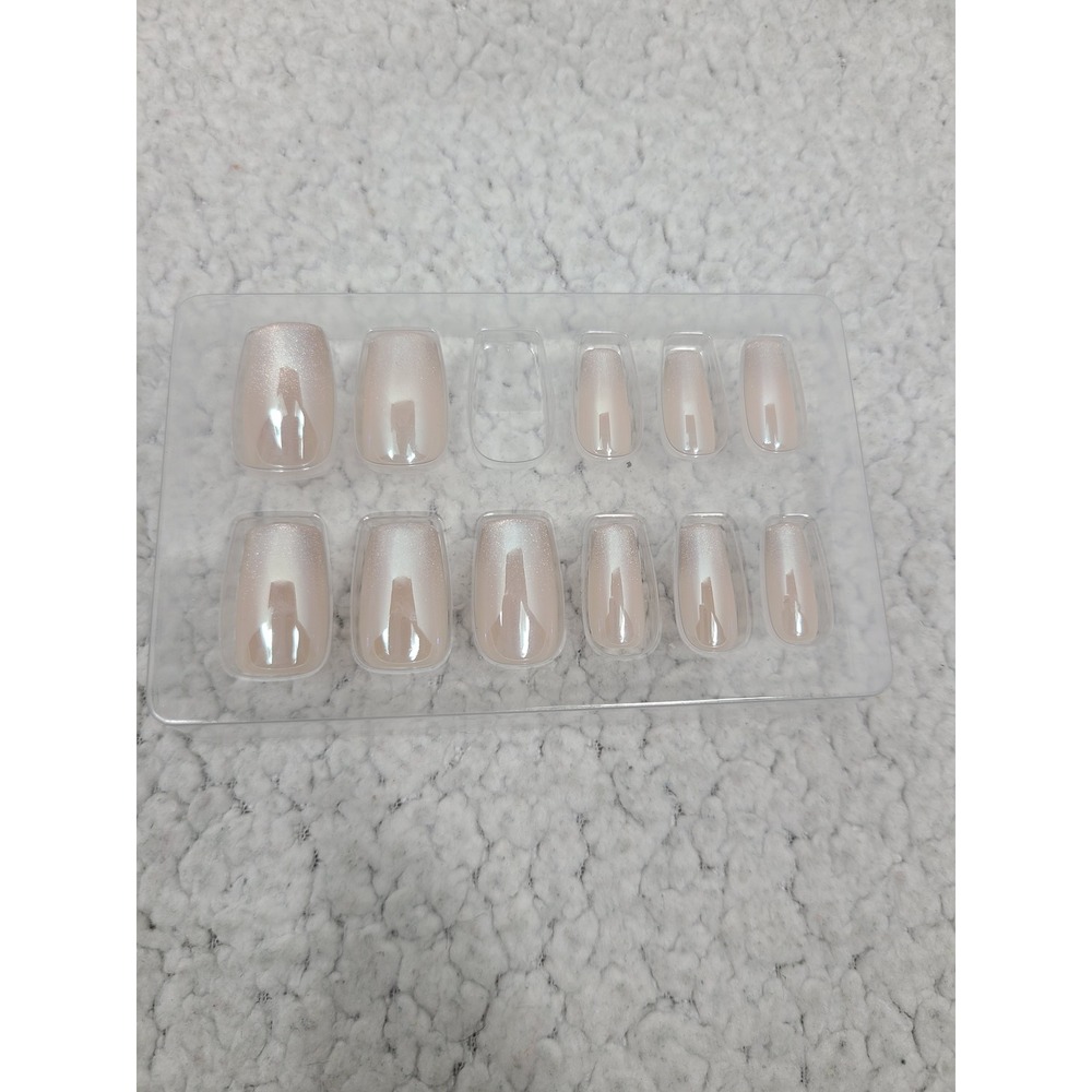Nail Reformation Press On Nails Nude Shimmer Coffin Shape Partial Set - Picture 3 of 5